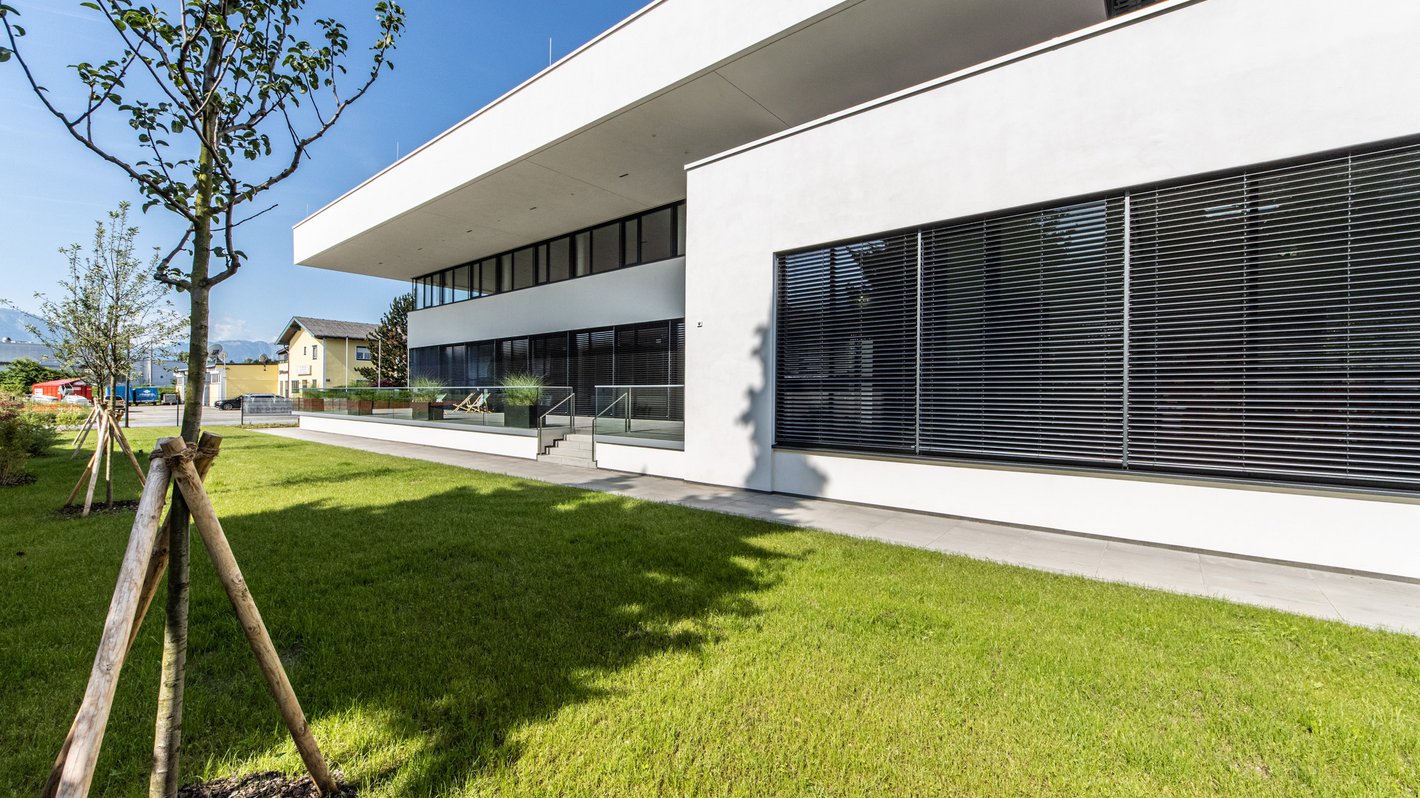 bürogebäude - din bürogebäude - din