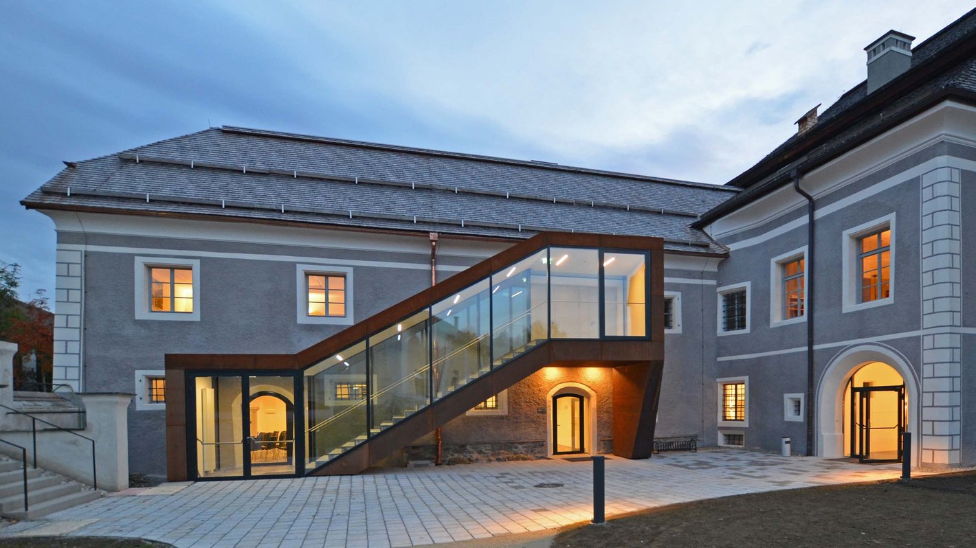 schloss kuenburg in tamsweg schloss kuenburg in tamsweg